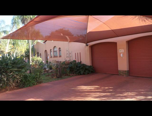 3 BEDROOM HOUSE SOLD IN HESTEAPARK